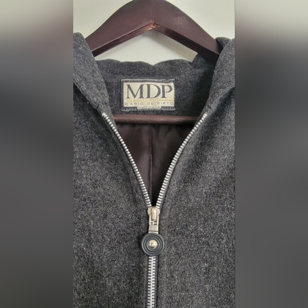 Jacket - Picture 2 of 8